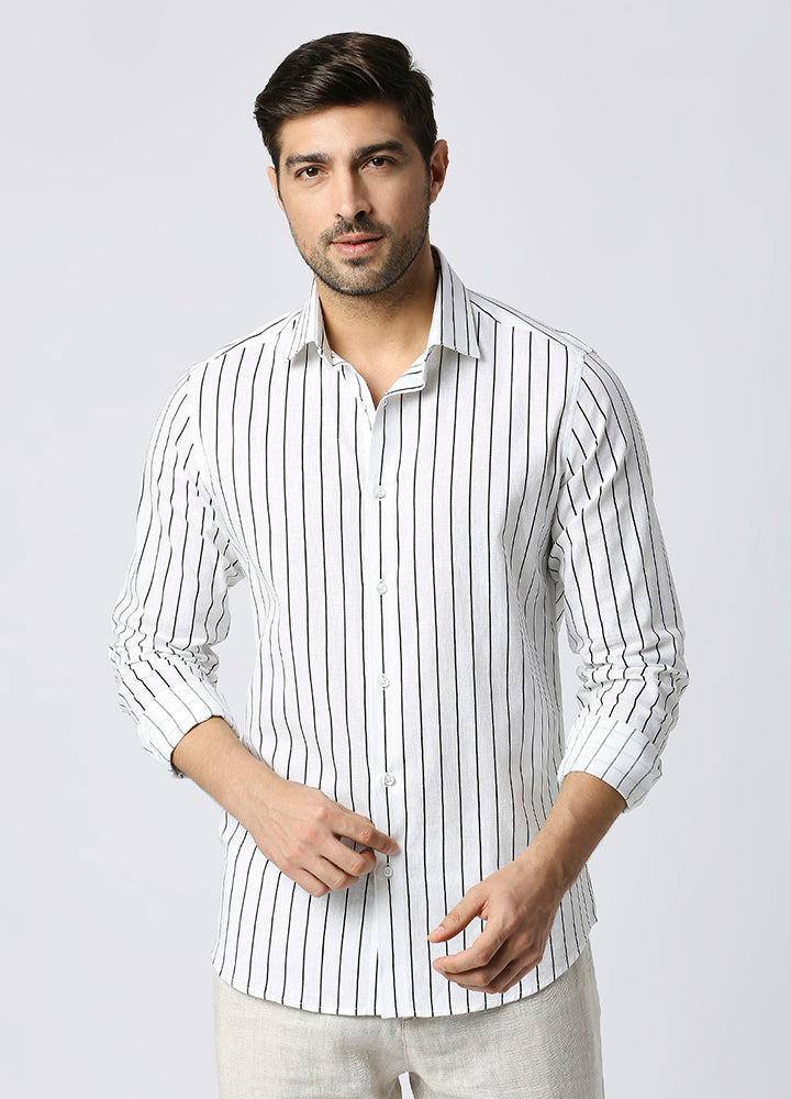 Cutaway Collar Toss  Stripe Shirt - Black