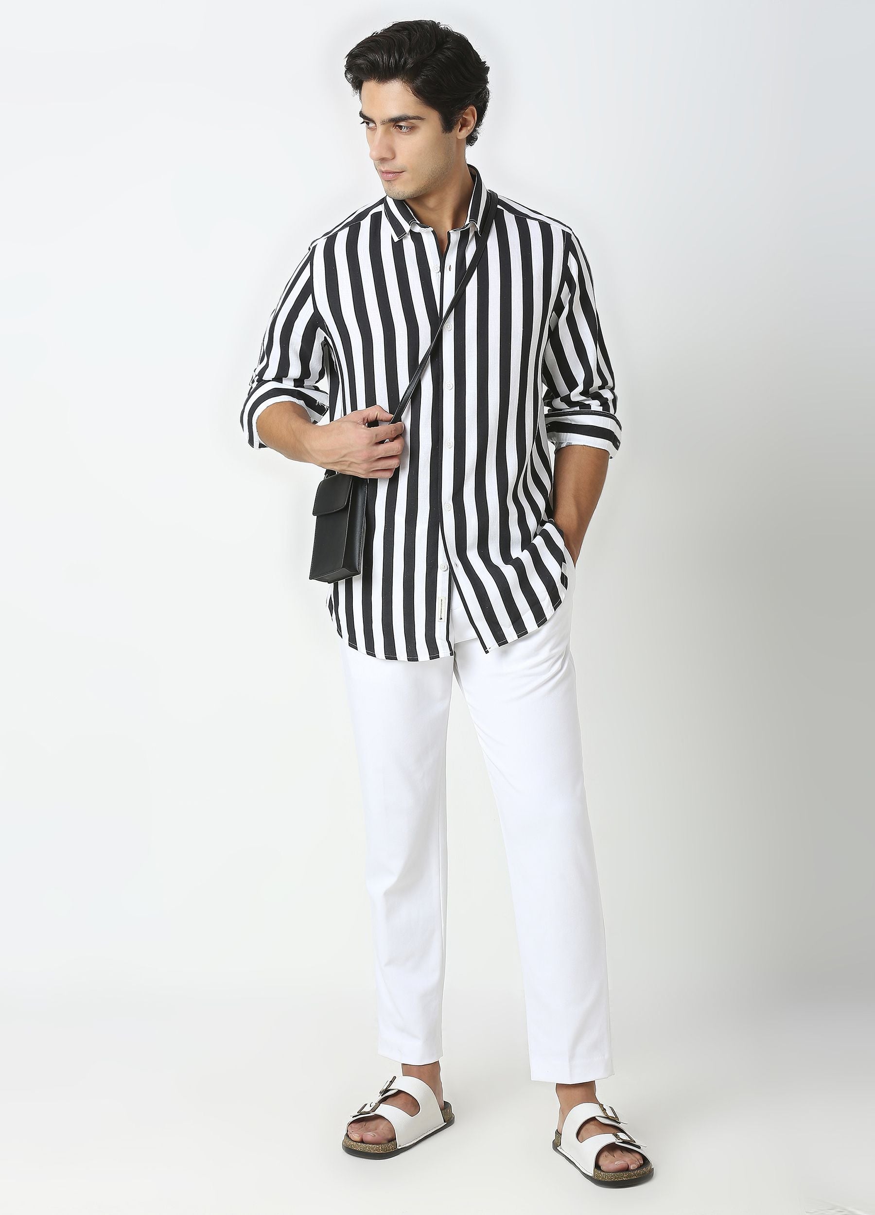 Cutaway Collar Stripe Shirt - Black