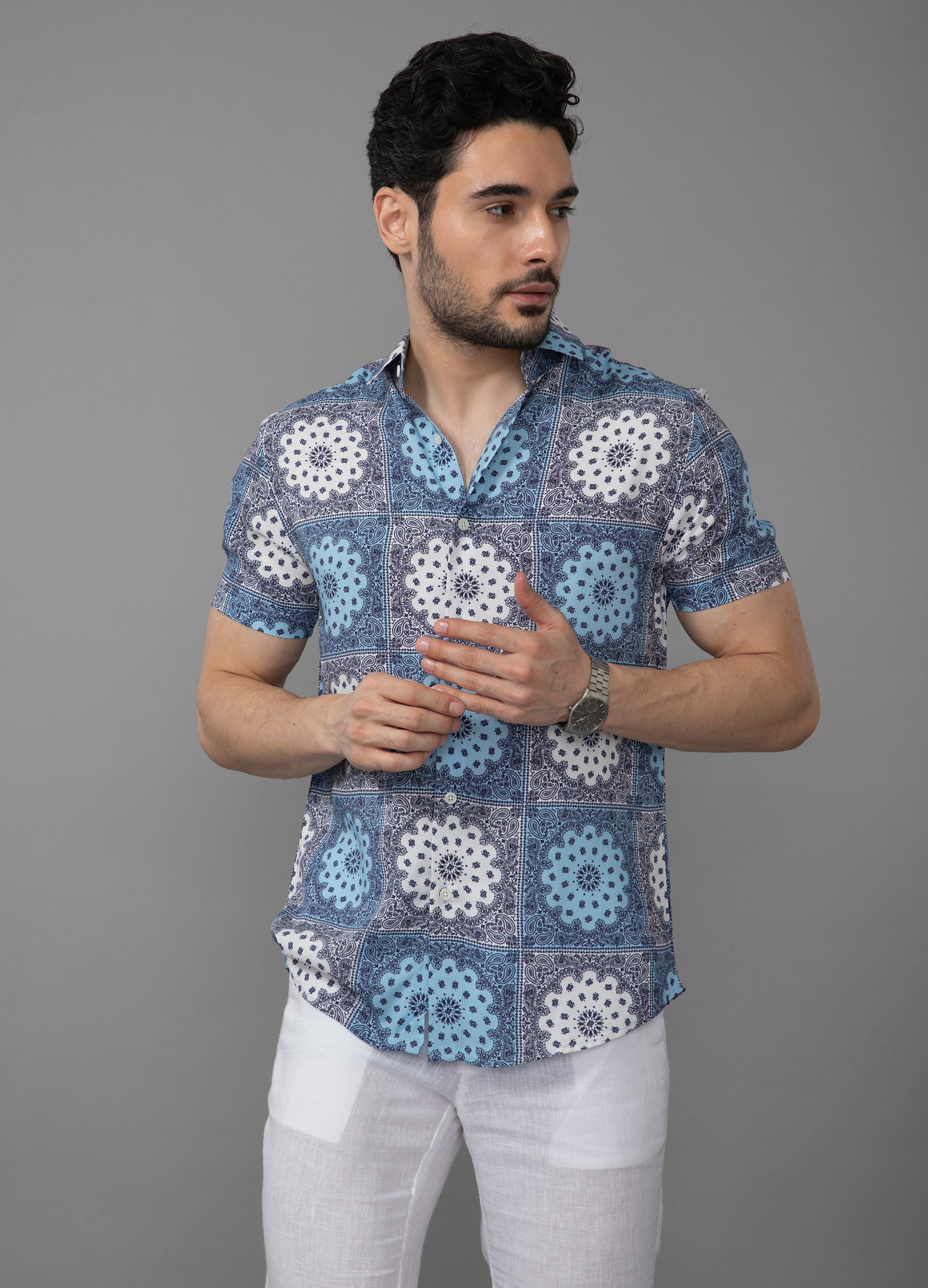 Heritage Blue: Flat Collar Heritage Print Short Sleeves Shirt - Persian Blue