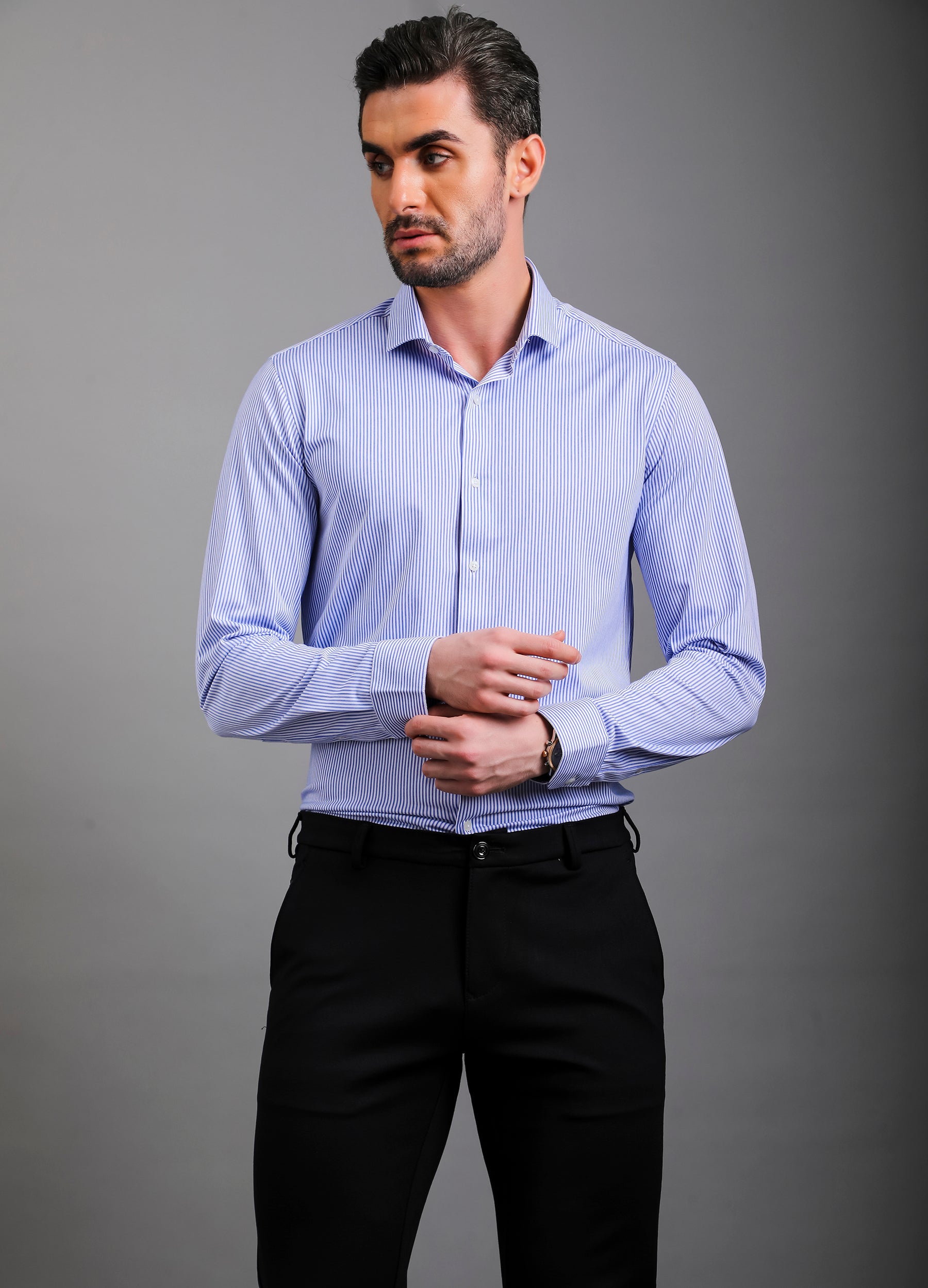Venetian: Cutaway Collar Two Colour Stripe Knit Shirt